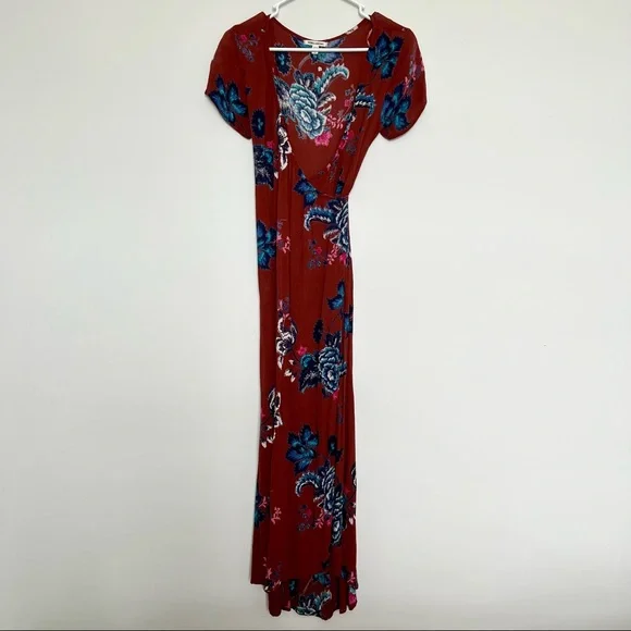 Billabong wrap dress, burnt orange. Size small